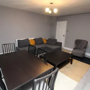 Appartamento Modern 2 Bed Close To City, Londra